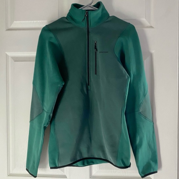 Patagonia Other - Patagonia Fleece Performance Pullover Half Zip